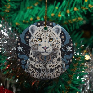 Snow Leopard Ornament / Ceramic Circle / Gifts for Animal Lovers / Big Cats / Folk Art Style