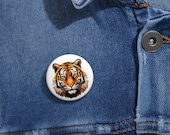 Majestic Tiger Face Pin Button