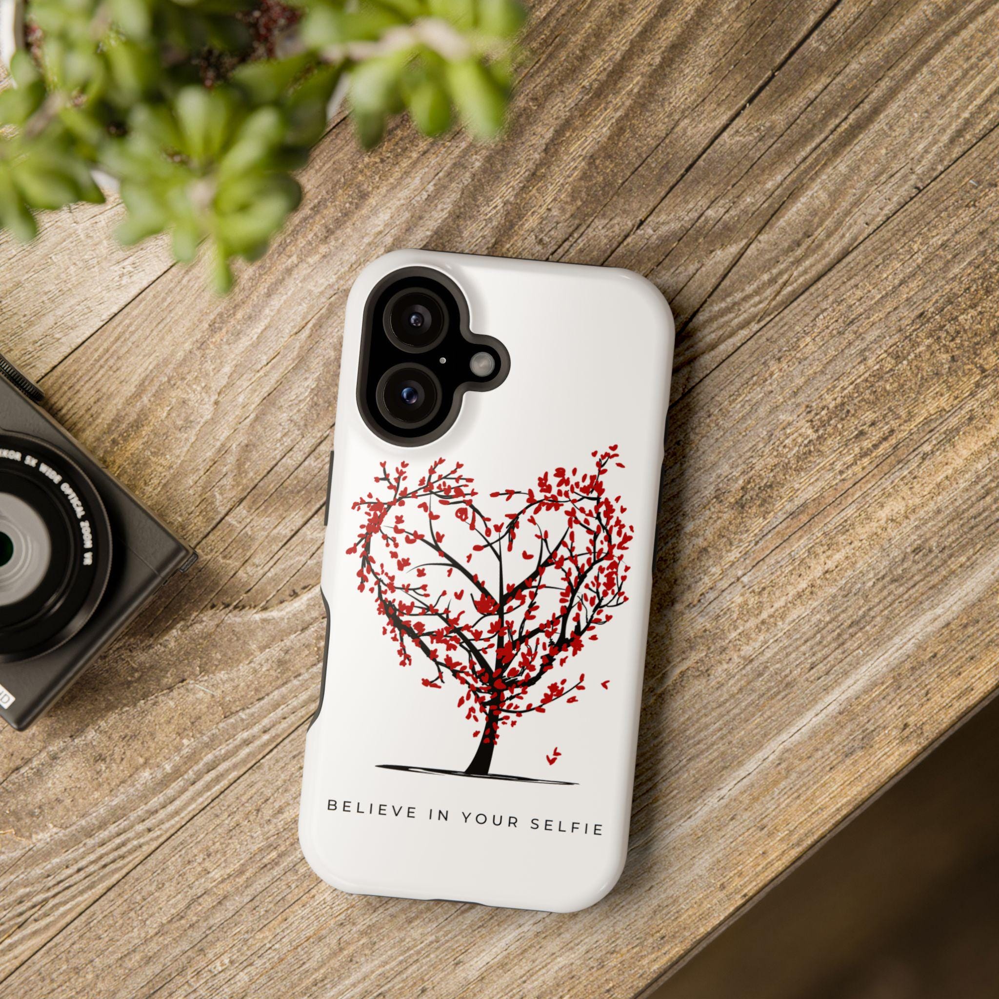Believe in Your Selfie Heart Tree