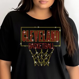 Cleveland Strass Basketball Shirt, The Game Day Bearbeiten, Basketball Mom Tee, Vintage Retro Basketball Sportswear, Sonntag Basketball Geschenk
