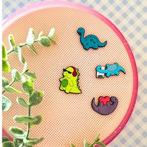 Dinosaur Needle Minders, Animal Embroidery, Sewing or Needlework Magnet, Cross Stitch Tools, Needle Nanny, Needle Craft Gift Accessory