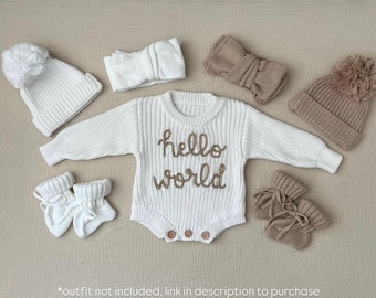 Newborn oversized headband, hat, & booties