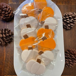Custom white pumpkins cookies