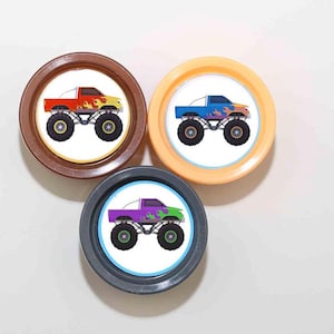 10 Bulk ModelingDoh party favor, Kids Monster truck Party Favor, Monster trucks jam Party Favor class school preschool kindergarten