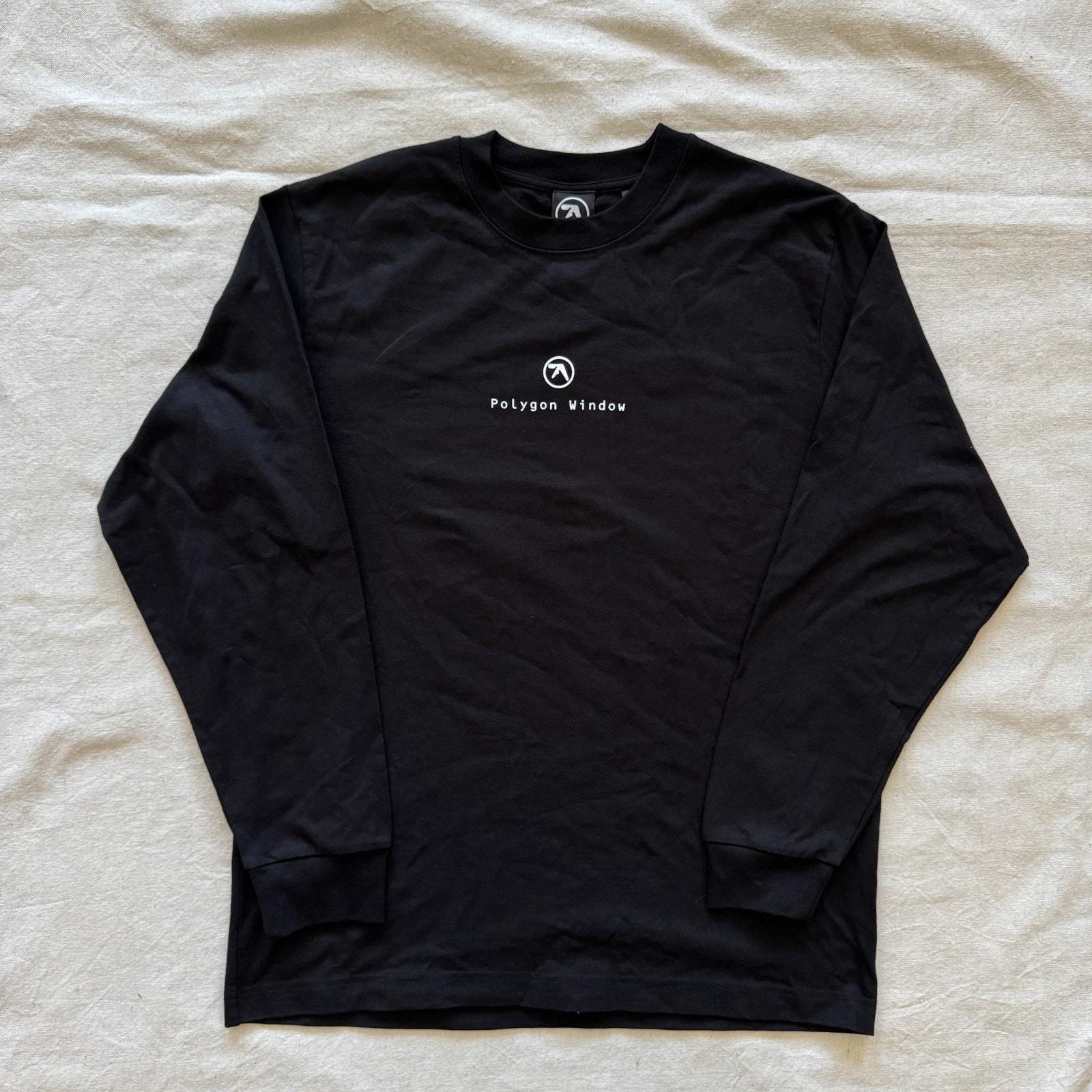 Polygon Window Tee - Etsy