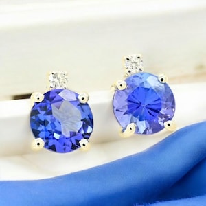 AAAA Tanzanite Diamond Stud Earring in Sterling Silver, Tanzanite Earring, Tanzanite Stud Earring, Diamond Stud, Gemstone Earring for Women