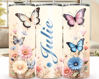 Borboletas e flores mistas em estilo retrô com nome personalizado – embalagem para copo de sublimação de 20 oz, adicione seu próprio texto, download digital PNG