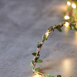 Leaf Twine String Lights