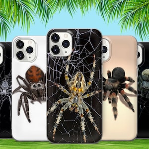 Venomous Spider Phone Case: Insect Web Design