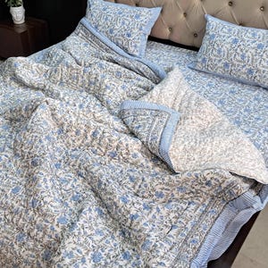 Bedding Set Blue Green Floral Printed Comforter Set Pure Cotton Soft Quilt+Bed sheet+Pillow Covers Cottagecore Comforter Set Duvet Cover Set