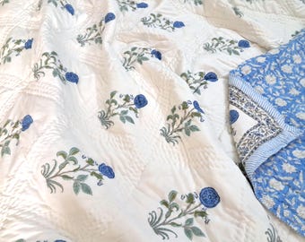Blue Floral Reversible Cotton Quilt Hand Quilted Blanket, Light Blue Hand Block Printed Quilt Bedspread, Boho Bedding Coverlet
