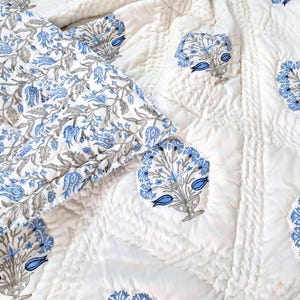 Light Blue Cotton Quilt, Indian Hand Block Printed Quilt Bedspread, Floral Printed Queen Comforter, Queen Size Quilt, Block Print Bedspread