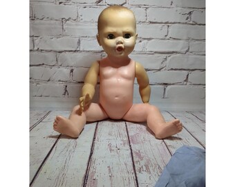 Vintage 50's Eegee 18" Sleepy Eyed Baby Doll Molded Hair