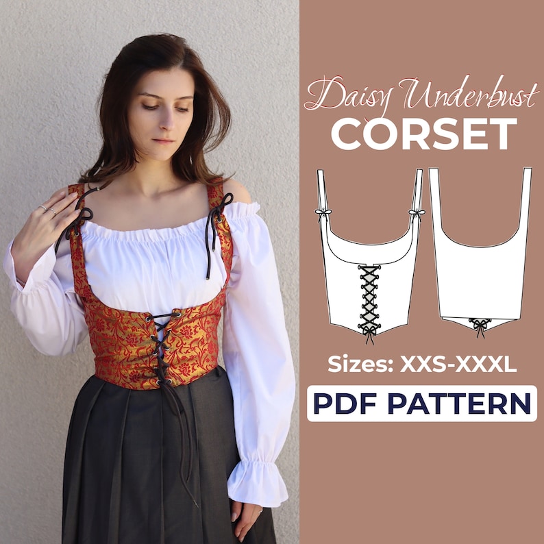 Pu&ograve; includere: Un corsetto rosso e oro sotto il seno con una chiusura a lacci sul davanti. Il corsetto &egrave; mostrato su una modella che indossa una blusa bianca e una gonna nera. Il testo "Daisy Underbust CORSET" e "Sizes: XXS-XXXXL PDF PATTERN" &egrave; visualizzato su uno sfondo marrone.