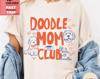 Doodle Mom Club Comfort Colors T-Shirt – Cute Dog Mom Graphic Aesthetic Tee