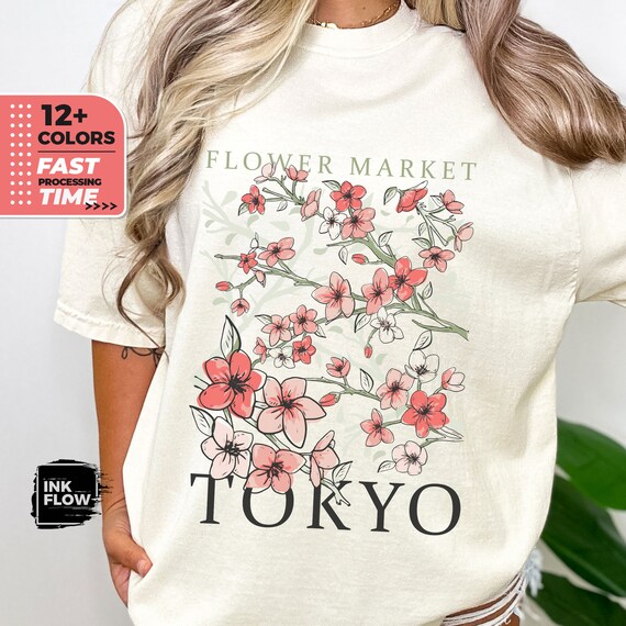 Women's Vintage Boho Floral T-Shirt - Wildflower Graphic Short Sleeve Tee For Garden Lovers
