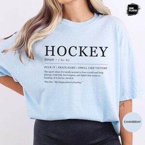 Lustiges Definition Hockey T-Shirt, Comfort Colors® Hockey Shirt für Spieler & Trainer, Sport TShirt, lustiges athletisches Shirt, Hockey-Liebhaber Geschenk Bild 4