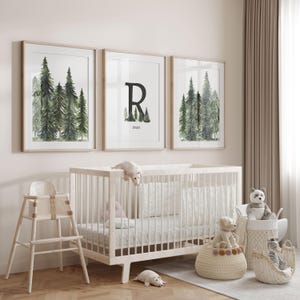 Decorazioni per la cameretta dei bambini con albero di pino / Stampe personalizzate per la cameretta dei bambini / Stampe per la cameretta dei bambini con foresta / Stampe artistiche da parete per la cameretta dei bambini con bosco / Set di 3 stampe su tela