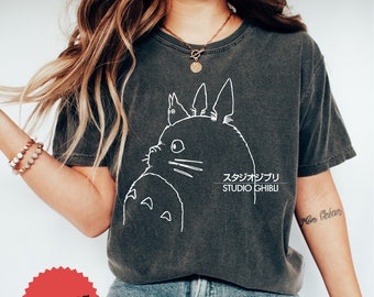 Vintage My Neighbor Totoro Ghibli Sweatshirt, Totoro Gift Shirt  Hayao Miyazaki, Totoro Hoodie, Ghibli Sweatshirt, Spirited Away T-Shirt