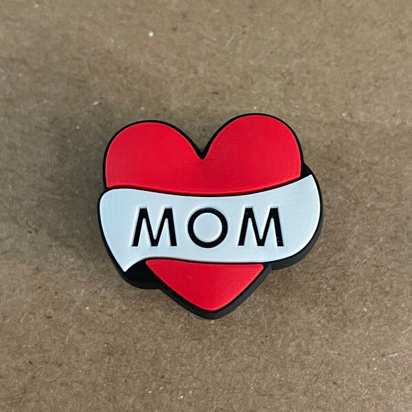 SHOE CHARM - Mom heart banner charm for your shoes - Decorate your shoes, bracelets, phones