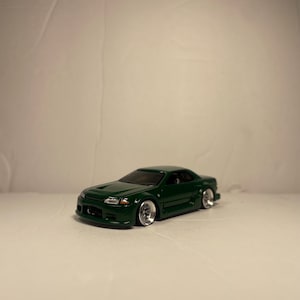 Custom Nissan Skyline R32 1/64 Scale Diecast Car
