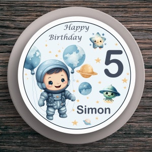 Topper per torta compleanno Astronauta #1 nome e numero (20 cm) carta fondente