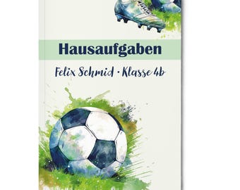 Caderno de dever de casa de futebol, tamanho 4, DIN A5 - 48 folhas com nome e turma.