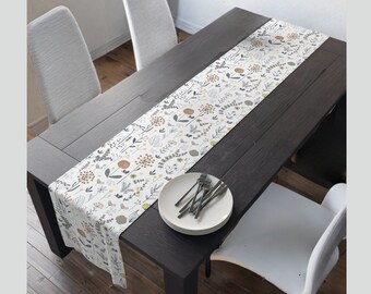 Floral Table Runner Decoration, Wildflower Table Decor, Spring Cloth kitchen Decor, Farmhouse Table Runner, Housewarming Home Decoration.