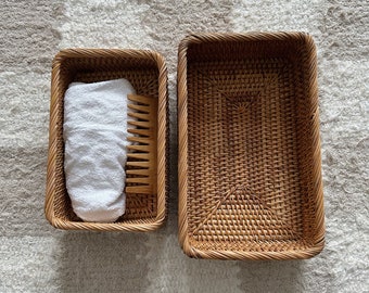 Cesto portaoggetti in rattan