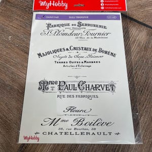 Peut inclure: Une feuille de papier blanche avec du texte noir. Le texte dit "Fabrique de Serrurerie pour B&acirc;timents T. Plomdeur-Fournier 12, Rue de la Madeleine" et "Majoliques & Cristaux de Boh&ecirc;me Siyets de Saxe-Faiences Terres Cuites & Marbres Articles d'Eclairage" et "S?me Paul Charvet Rue des Fabriques" et "Fleur Mme Boil&egrave;ve 38, rue Bourbon, 38 CHATELLERAULT".