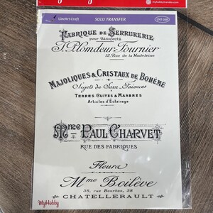 Peut inclure: Une feuille de transfert de style vintage avec du texte noir sur fond blanc. Le texte comprend les noms de plusieurs entreprises fran&ccedil;aises, dont "Fabrique de Serrurerie T. Plomdeur-Fournier", "Majoliques & Cristaux de Boh&egrave;me", "S:me Paul Charvet", et "Fleur Mme Boil&egrave;ve".