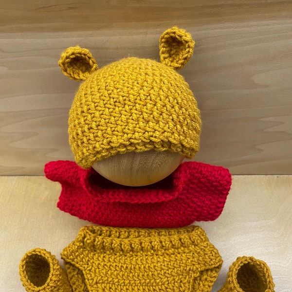Winnie The Pooh Hat and Diaper Cover Set, Winnie the Pooh Photo prop for baby, winnie the pooh baby shower gift, crochet pooh set, knit pooh