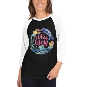 Ocean Mom Watercolor Circle Raglan T-Shirt - Sea Life Inspired Apparel for Beach-Loving Moms