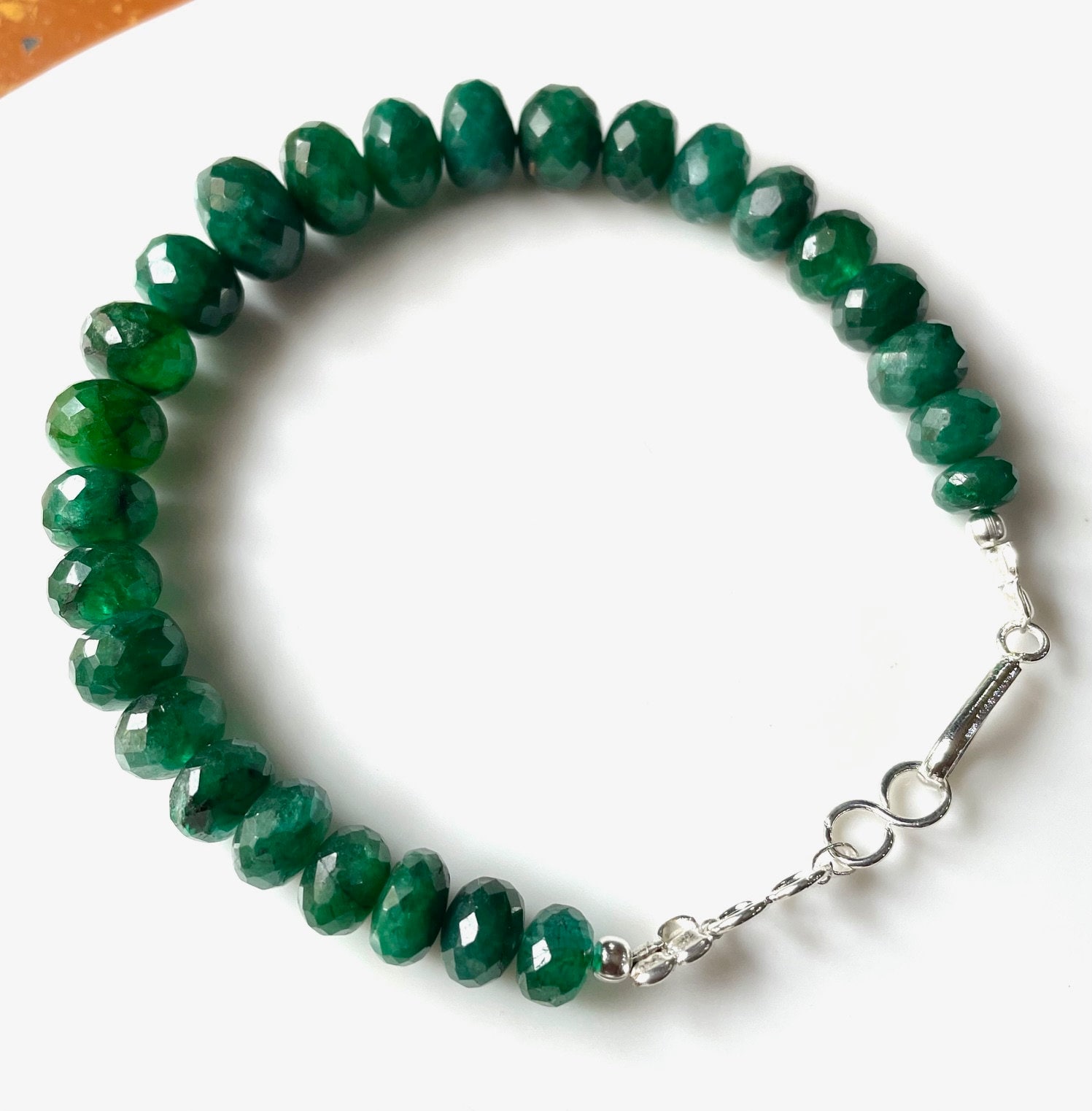【19076483 】FANTASTICMAN BEADSBRACELET Adjustable Bone Tone Skull Beaded Wristband Bracelet