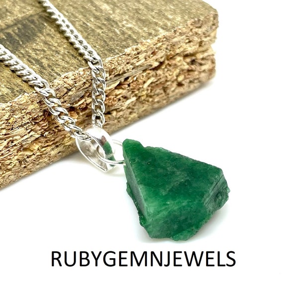 Raw Emerald Necklace, 925, Silver Chain, Handmade Crystal Pendant, Raw Gemstone Pendant, Emerald Pendant, May birthstone, Gift for