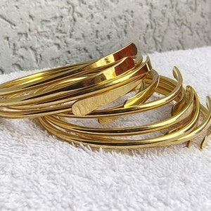 coil handmade african brass stackable bangle bracelet, Coil Brass jewelry overlap handmade bangle,Gold beautiful bracelet, adjustable bangle