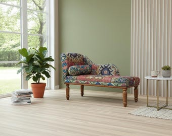 Boho Kilim Chaise Lounge – Handmade Turkish Style Relaxing Sofa, Vintage-Inspired Upholstered Bench, Ethnic Lounge Furniture
