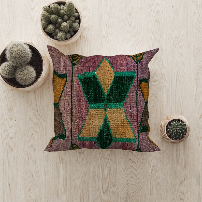 retro pillow, couch cushion, handmade pillow, aesthetic pillow, fabric throw pillow, oushak cushion, printed pillow, chic pillow, RS 929-0