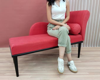 Red Chaise Lounge, Accent Chair, Modern Long Bench, Handmade Window Seat, Luxury Furniture, Cozy Room Decor, Reading Nook Bench, Chic Lounge