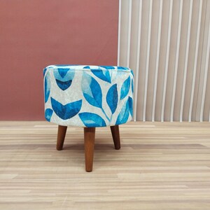 Leaf pattern bench, Blue white pouf, Heartwarming gift, Round footstool, Livingroom furniture, Entryway shoe bench, Round mid table, RS 207