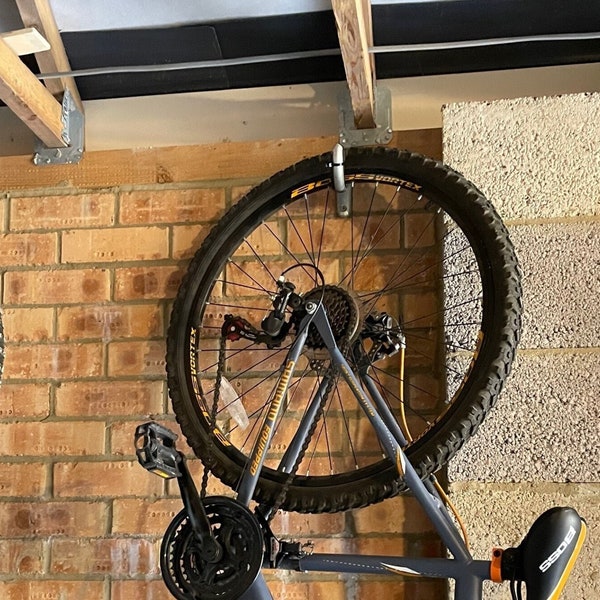 Support de vélo en fer malléable suspendu à clip vertical, support mural pour vélo - Support de vélo minimal