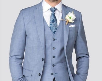 men suits grey three pies. wedding groom wear and bespoke suits. evening party wear and gown jackets+ vast+ pant 3 pies suits.