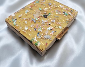 Vintage compacte spiegel Lucite Confetti Glitter uit de jaren 1950