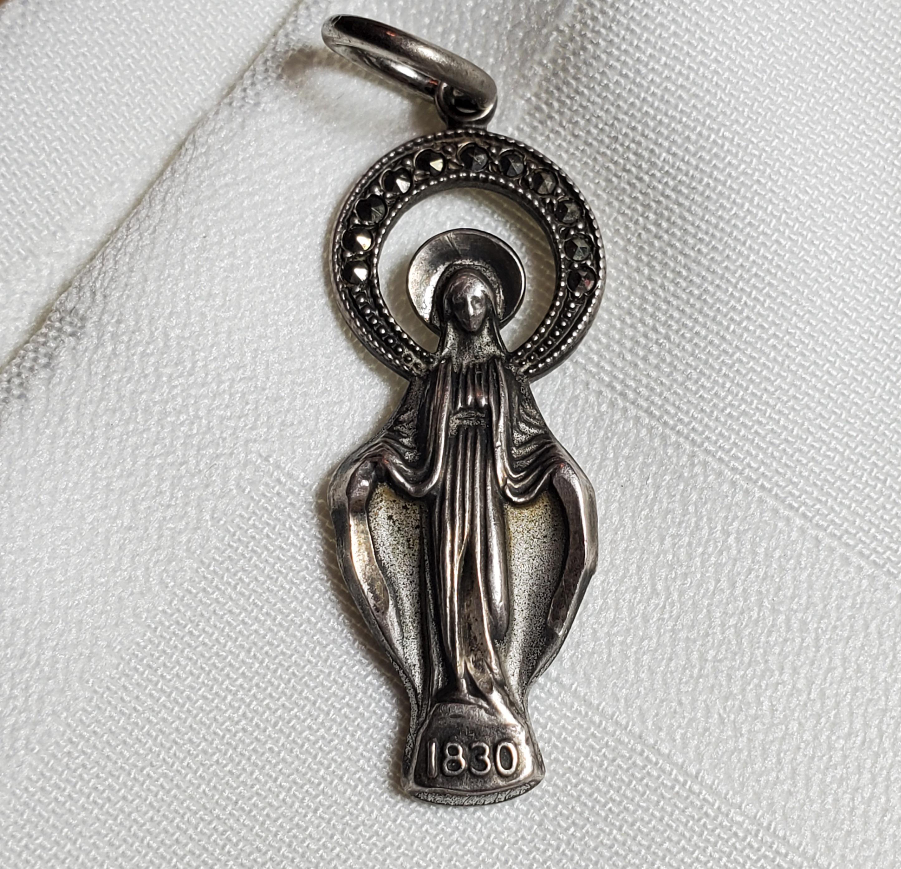 1830 Mary Pendant - Etsy