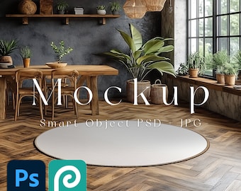 Könnte beinhalten: Ein weißer runder Teppich mit gewebter Struktur liegt auf einem Holzboden in einem Raum mit Esstisch, Stühlen und Pflanzen. Der Text "Mockup Smart Object PSD JPG" steht auf dem Boden.