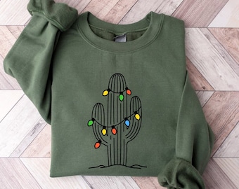 Festive Cactus Sweatshirt | Desert Christmas Sweater | Holiday Cactus Shirt | Plant Lover Gift | Botanical Holiday | Western Xmas Crewneck
