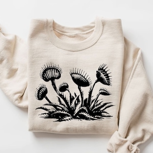 Vintage Venus Flytrap Sweatshirt | Botanical Sweater | Nature Lover | Plant Lady Shirt | Botany Education Gifts | Venus Flytrap Sweater