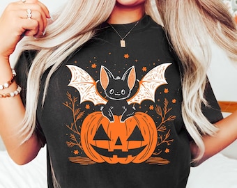 Cute Bat Pumpkin Halloween Shirt, Halloween Bat Shirt, Spooky Halloween Shirt, Bat Shirt, Halloween Bats, Spooky Season, Witchy Shirt
