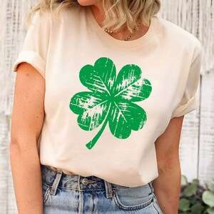 クラシック シャムロック T シャツ | セント パトリックス デー シャツ | カジュアル アイリッシュ シャツ | ラッキー チャーム グラフィック T シャツ | フェスティブ セント パトリックス デー シャツ | シャムロック シャツ