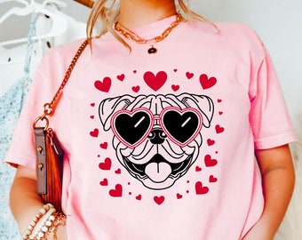 English Bulldog Valentine Tee | Bulldog Shirt | Dog Mom Love T-Shirt | Bulldog Lover Valentine Shirt | English Bulldog Mom Tee | Bulldog Tee